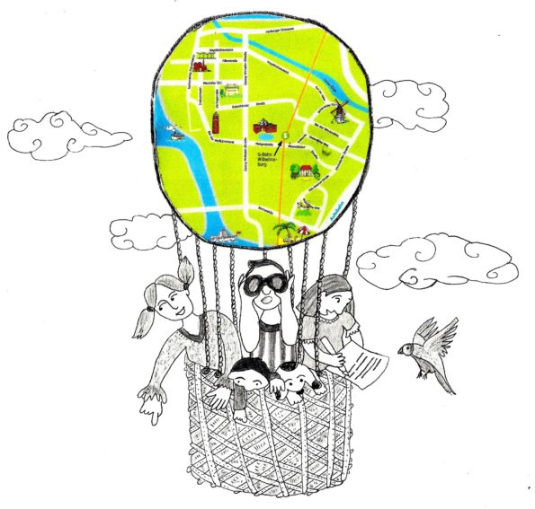 Abbildung des Logos der Schreib- und Geschichtenwerkstatt von Katharina Mauder und Nadia Malverti zum Thema Stadt, Land, Heimat - Wilhelmsburg und die Welt; die Zeichnung zeigt Kinder in einem Heißluftballon, der aus einer Landkarte besteht, weil uns Geschichten und kreatives Schreiben überall hinbringen können